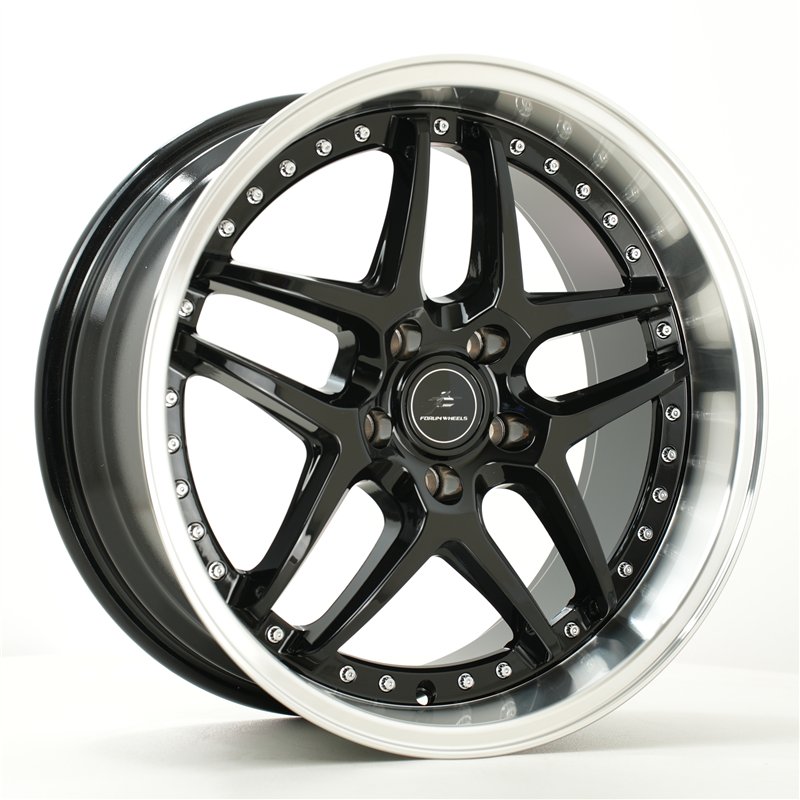 Forum Vice 18x85 ET25 RLBlack