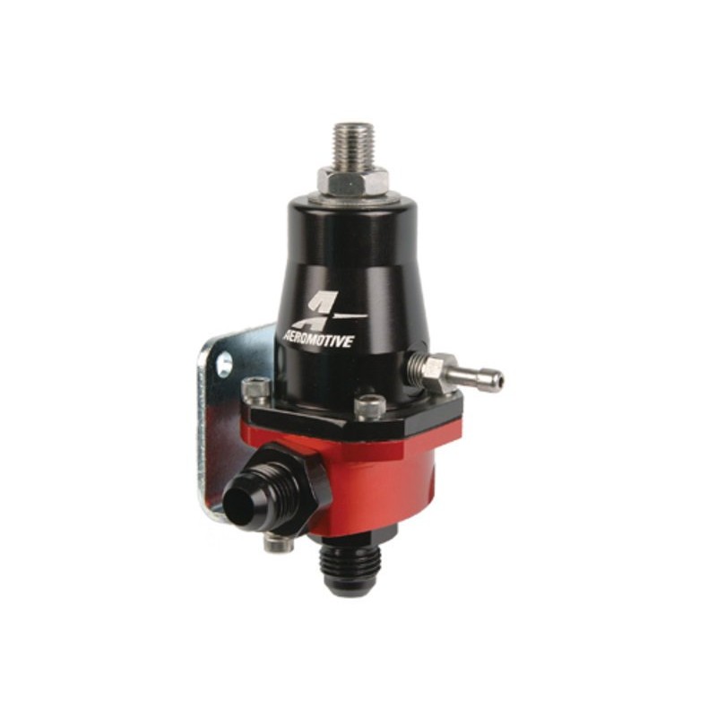 Aeromotive Regulador de presión de gasolina.