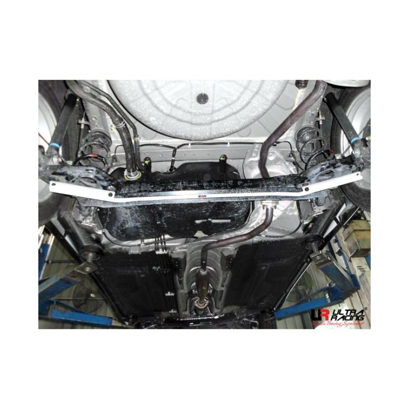 Estabilizadora trasera Nissan Micra (K13)